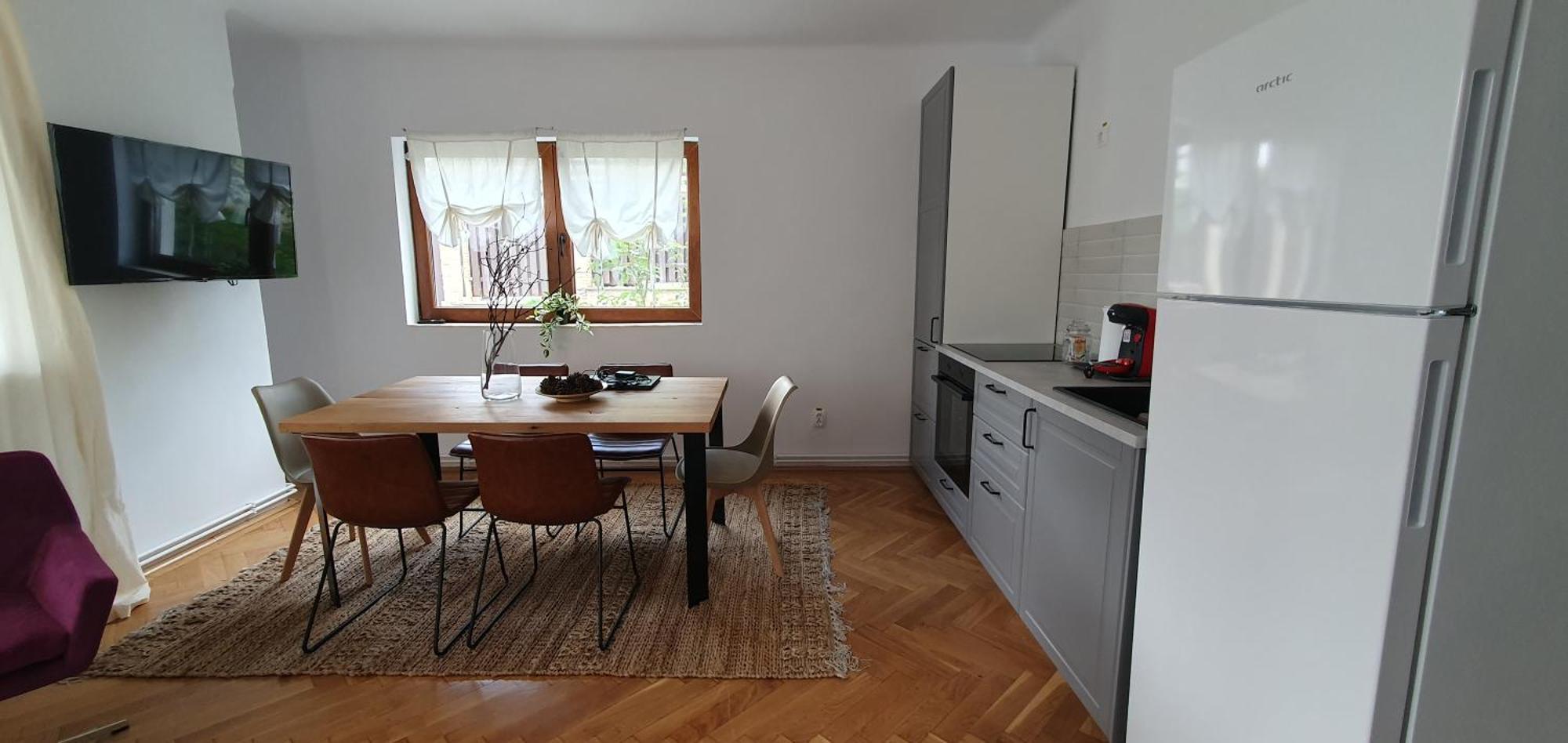 The Pines Serviced Apartments Brasov Exterior photo